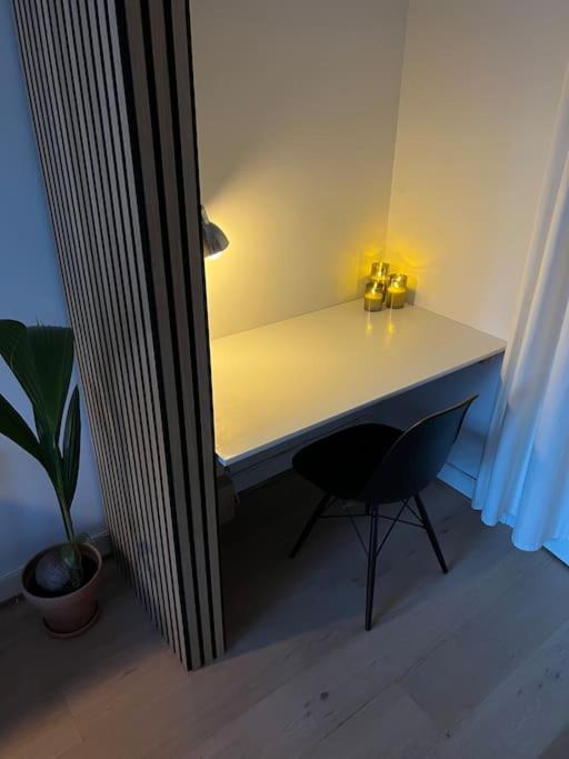 Leilighet 1-bedroom With Park View Frederiksberg *