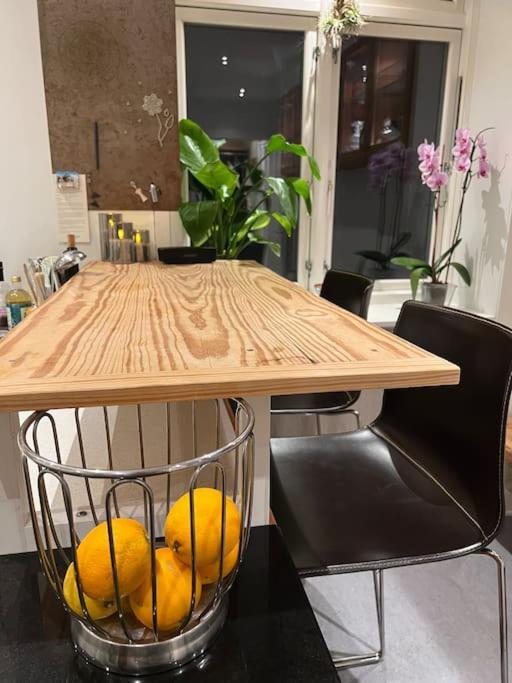 Leilighet 1-bedroom With Park View Frederiksberg